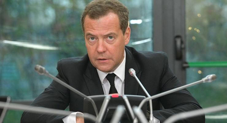 Правительство Дмитрия Медведева уходит в отставку