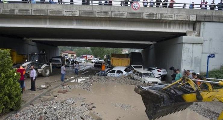 В Турции произошло мощное наводнение