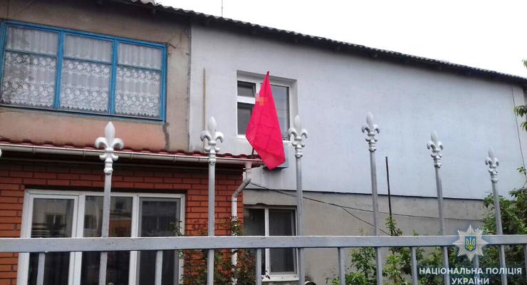 В Одессе полиция изъяла советские флаги, а в Полтаве - буденовку