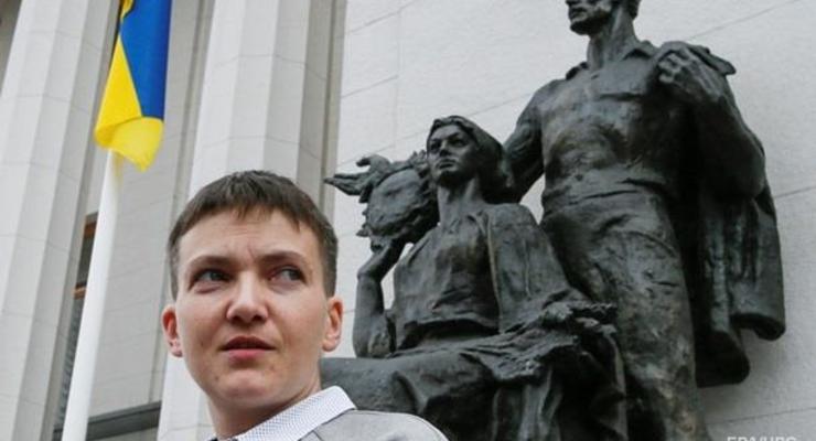 Савченко приносила в Раду гранаты - Матиос