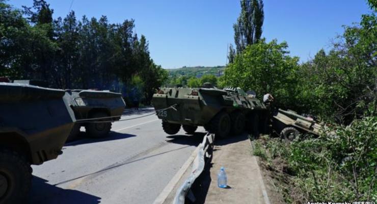 В Крыму оккупанты устроили ДТП с бронетранспортером