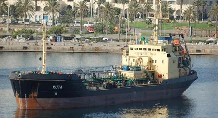 СБУ разоблачила сделку по задержанному в Ливии танкеру