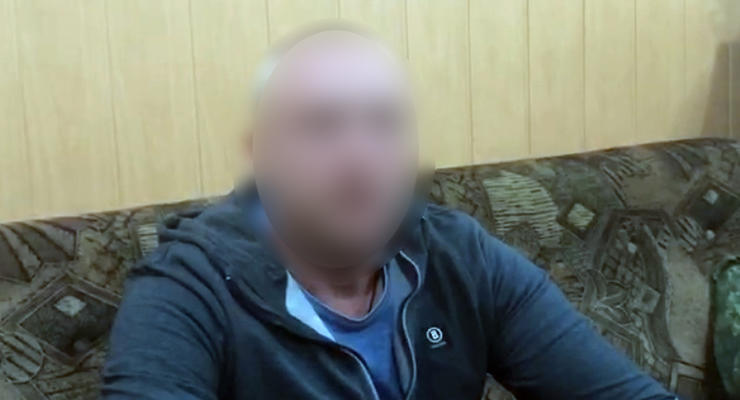 Боевик из "Русской православной армии" сдался украинской полиции
