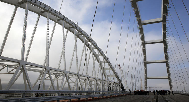 США осуждают строительство и открытие моста в Крым