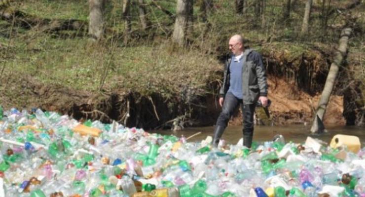 Венгерский Greenpeace требует наказать Украину за мусор в реках