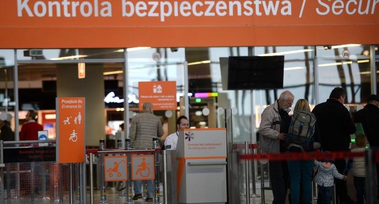 В Варшаве экстренно сел самолет из-за смерти пассажира