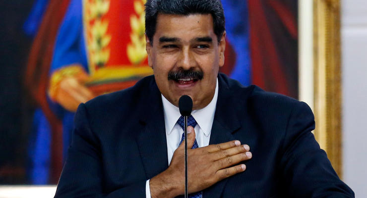 США обвинили Мадуро в отмывании денег в РФ и наркоторговле