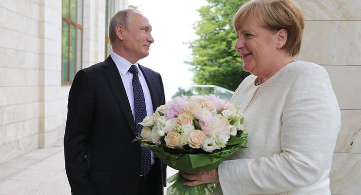 Путин дал Украине гарантии? СМИ о визите Меркель