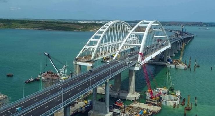 Керченский мост просядет и потрескается - ученый из РФ