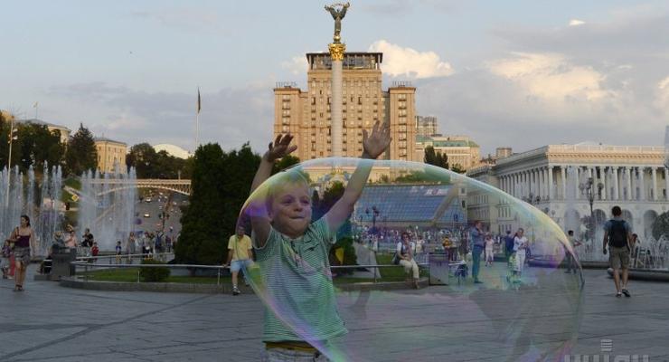 84% проживающих в Киеве украинцев гордятся, что живут в столице - соцопрос