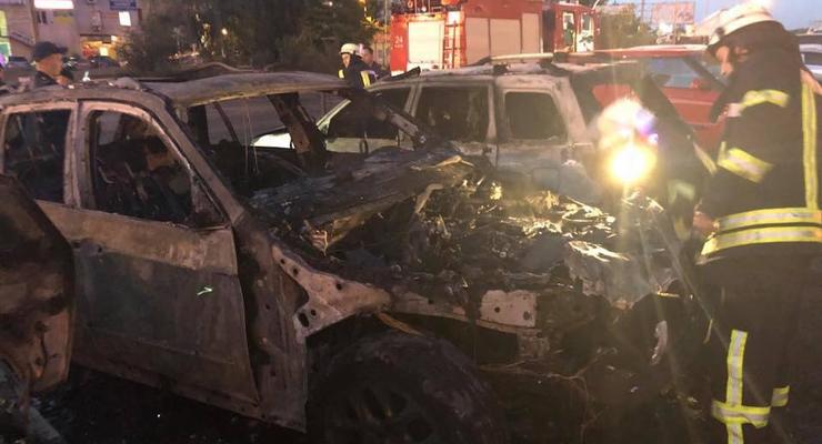 В Киеве сожгли авто помощника депутата на глазах у патрульных - Мосийчук