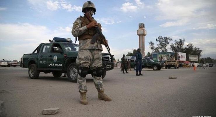 В Афганистане правительственные войска по ошибке застрелили девять человек