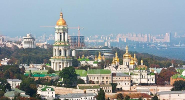 В Киеве вернули горячую воду в 1253 жилых дома