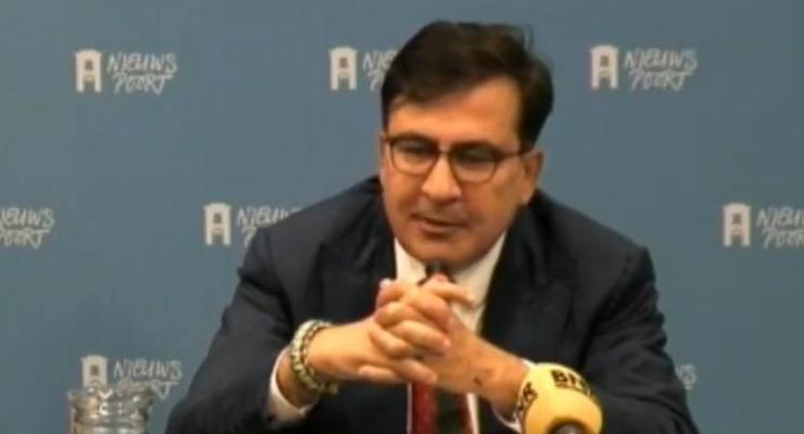 Саакашвили пытается добиться санкций против Порошенко