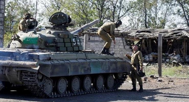 Суд дал двоим танкистам ДНР по 10 лет тюрьмы