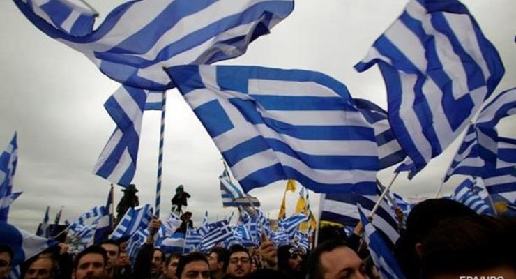 Главу МИД Греции обвинили в госизмене