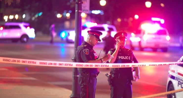 В Канаде на фестивале уличной еды произошла стрельба