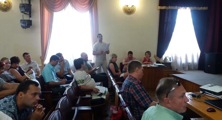 Жлобский язык: В Кропивницком депутаты отказались выступать на украинском