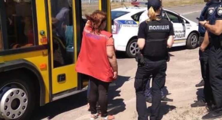 Погоня в Киеве: патрульные догнали автобус, сбивший велосипедиста