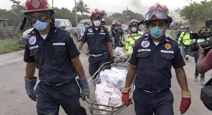 Число жертв извержения вулкана в Гватемале достигло 84