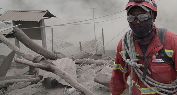 Извержение вулкана в Гватемале: погибли 109 человек