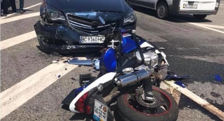Смертельное ДТП на трассе Киев-Чоп: погиб мотоциклист