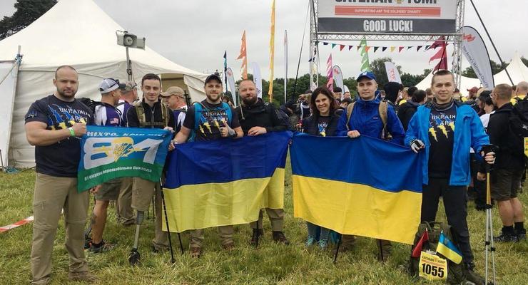 Украинские десантники привезли из Британии золото