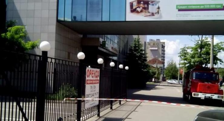 Взрывчатку в пяти бизнес-центрах Харькова не нашли