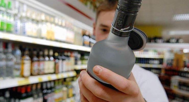 В Украине может снова подорожать алкоголь