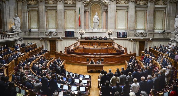 В Португалии проголосовали за легализацию марихуаны для медцелей