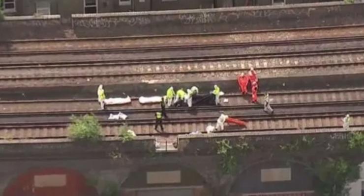 В Лондоне поезд насмерть сбил трех человек