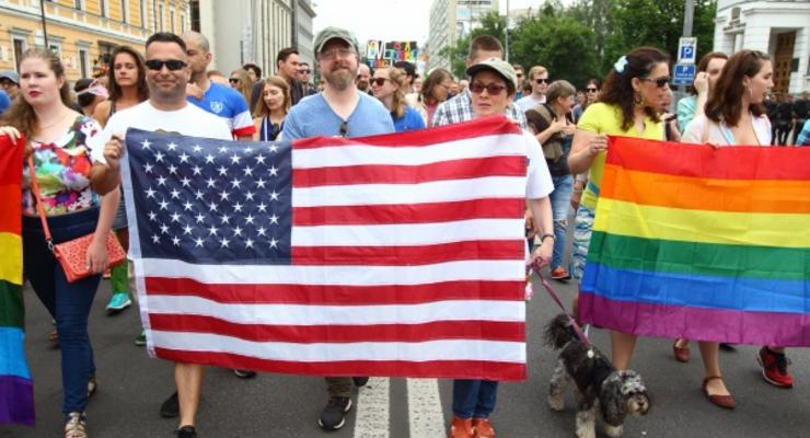 Мосийчук требуют отозвать посла США из-за ЛГБТ-марша