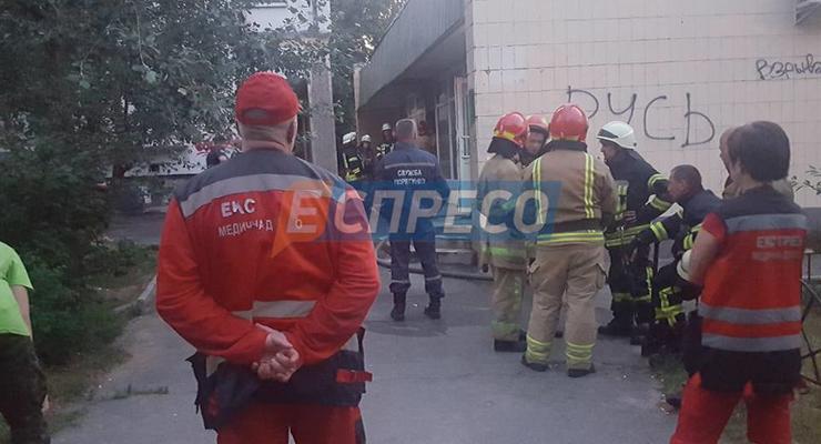 В Киеве в Ощадбанке прогремел взрыв