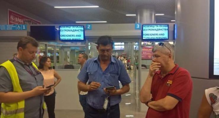 В Одессе экстренно посадили чартерный рейс до Барселоны
