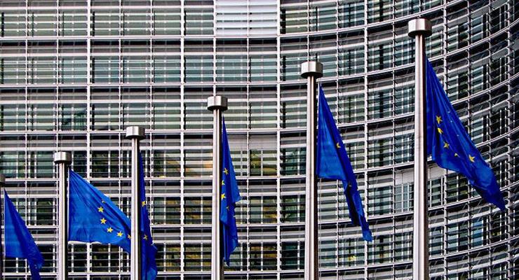 В ЕС отложили переговоры о членстве Албании и Македонии