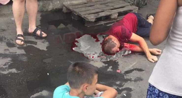 В Одессе на рынке Привоз избили мужчину