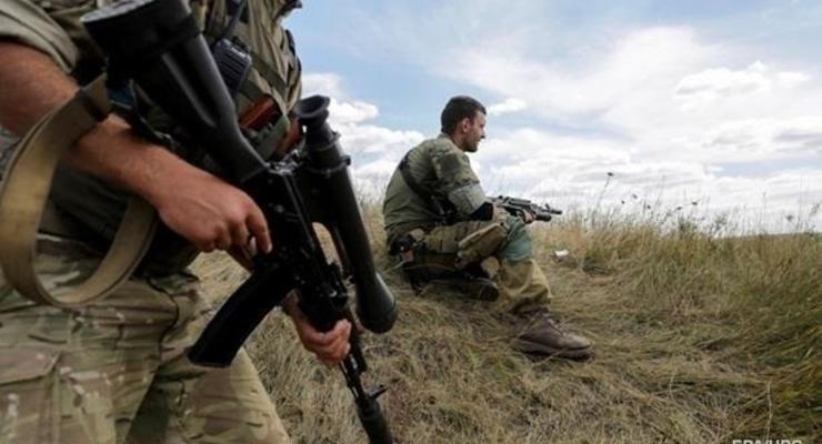 На Донбассе за день произошло восемь обстрелов