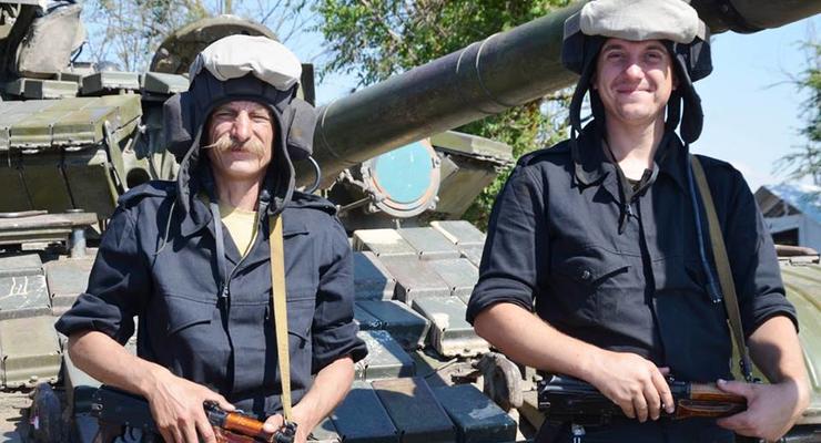Украинские военные провели учения у Азовского моря