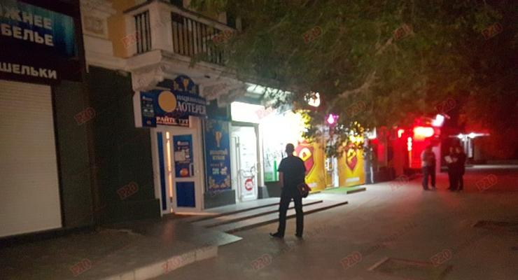 В Бердянске мужчина бросил гранату в зал игровых автоматов
