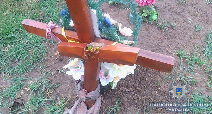 В Одесской области подросток осквернил 54 могилы