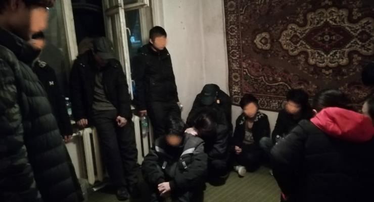 13 вьетнамцев-нелегалов задержаны на Закарпатье
