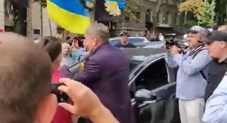 В Киеве подрались нардеп, министр и глава Профсоюза горняков