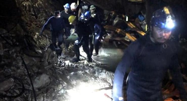 В Таиланде закрыли для посещения пещеру, из которой спасли детей