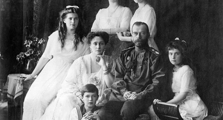 100 лет после расстрела: был ли у Романовых шанс выжить?