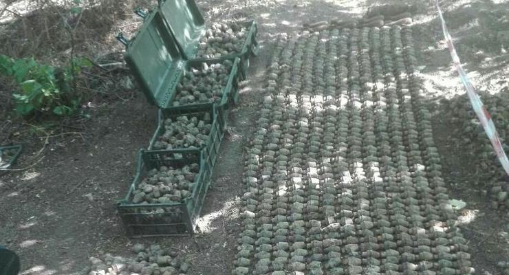 Возле Одесской железной дороги нашли пять тысяч боеприпасов