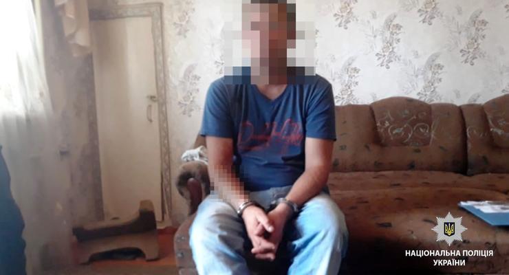 В Черноморске педофил месяц насиловал 8-летнего мальчика