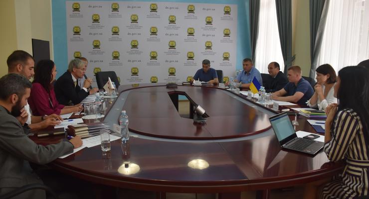 Красный Крест презентовал два проекта на Донбассе