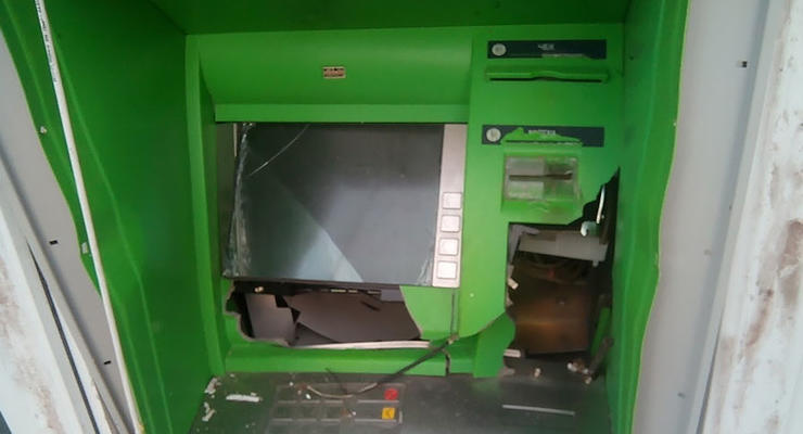Под Киевом грабители взорвали банкомат