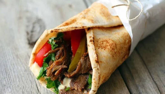 Киевской шаурмой отравились более 60 человек - Госпотребслужба