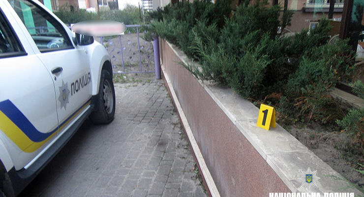 На Прикарпатье иностранец устроил стрельбу: ранен студент